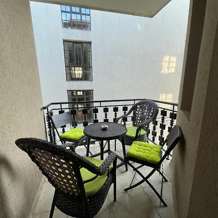 דירה In The Cliff & **** אובזור